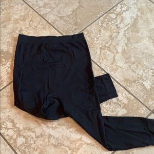 Black maternity crop leggings